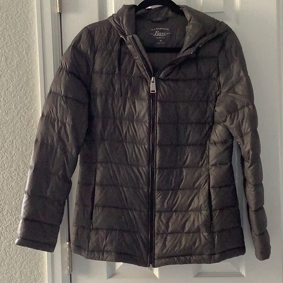Gray puffer jacket - Picture 1 of 5